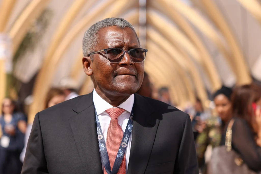 Muwekezaji Aliko Dangote, tajiri namba moja barani Afrika na maono ya kumaliza tatizo la mfumuko wa bei ya mafuta nchini Nigeria.