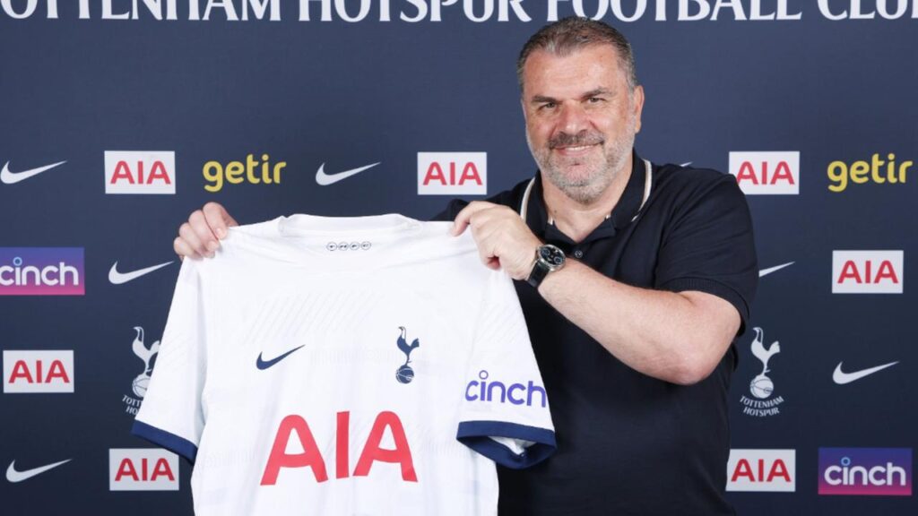 Kocha Ange Postecoglou akitambulishwa kama kocha mpya wa Tottenham Spurs.