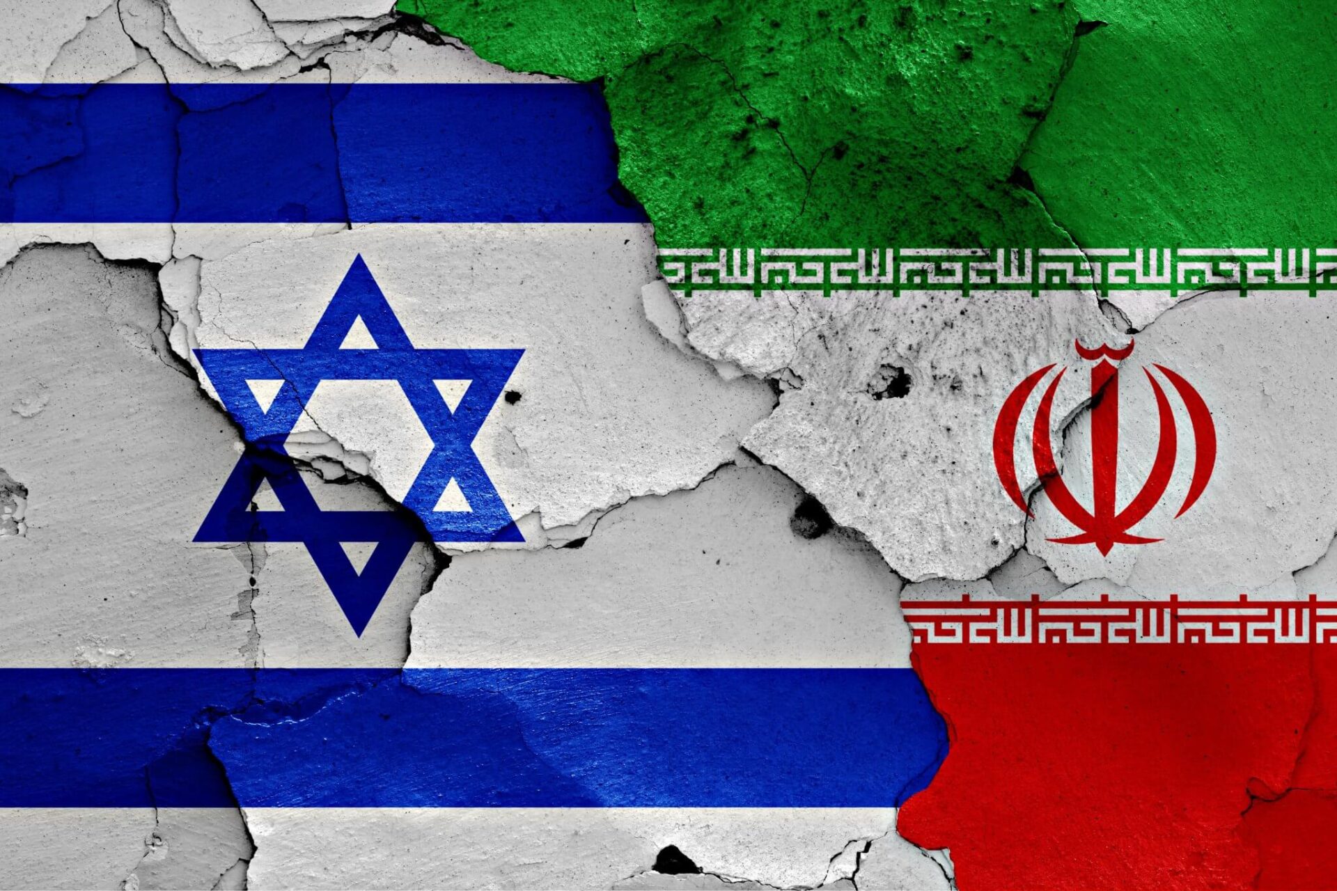 Bendera inayoonyesha mvunjiko wa amani kati ya Israel na Iran.